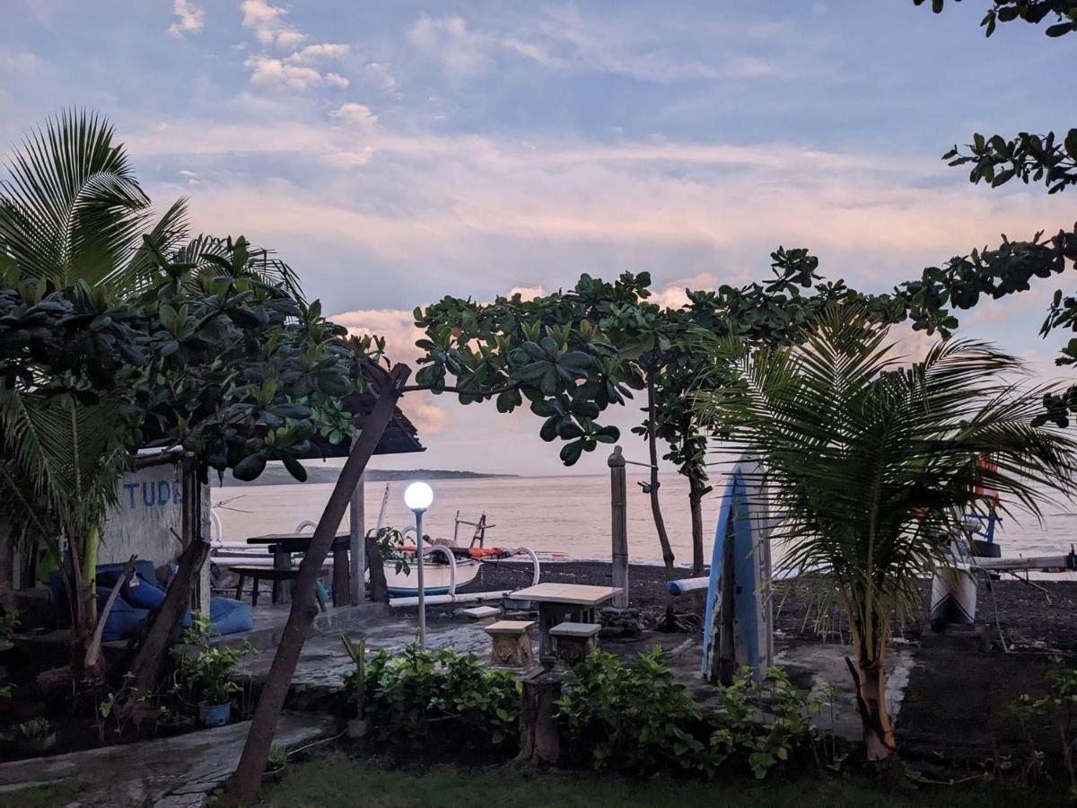 Tudes Homestay Amed  Exterior photo